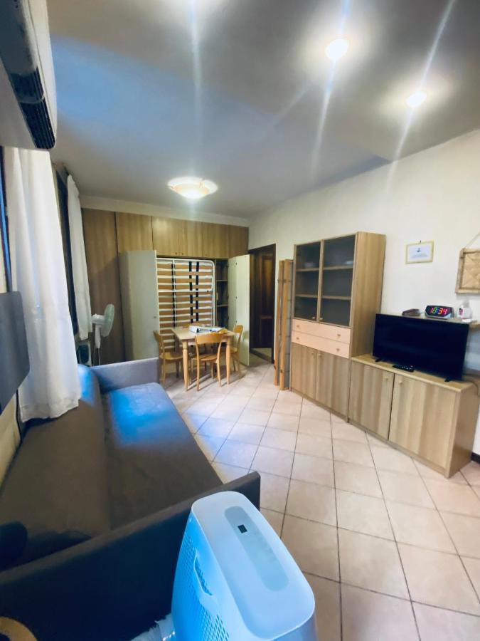 Multiproprieta Venezia Apartment Bagian luar foto