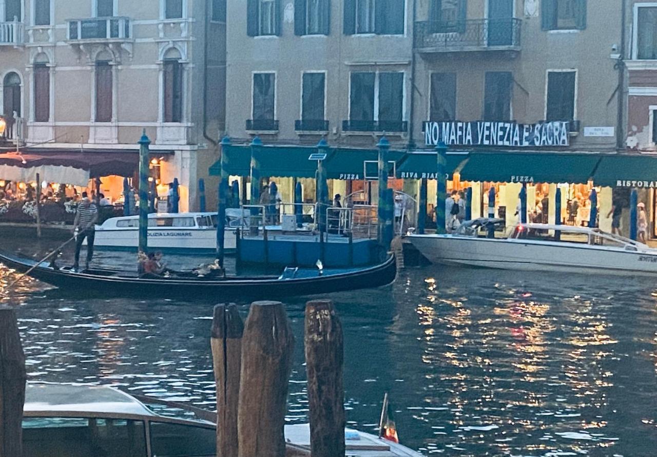 Multiproprieta Venezia Apartment Bagian luar foto