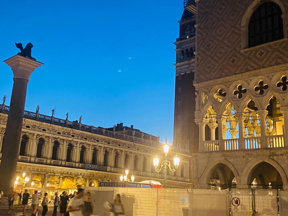 Multiproprieta Venezia Apartment Bagian luar foto
