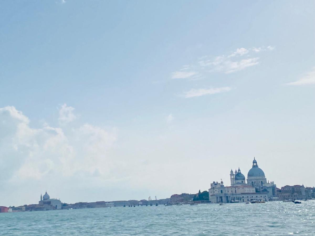 Multiproprieta Venezia Apartment Bagian luar foto